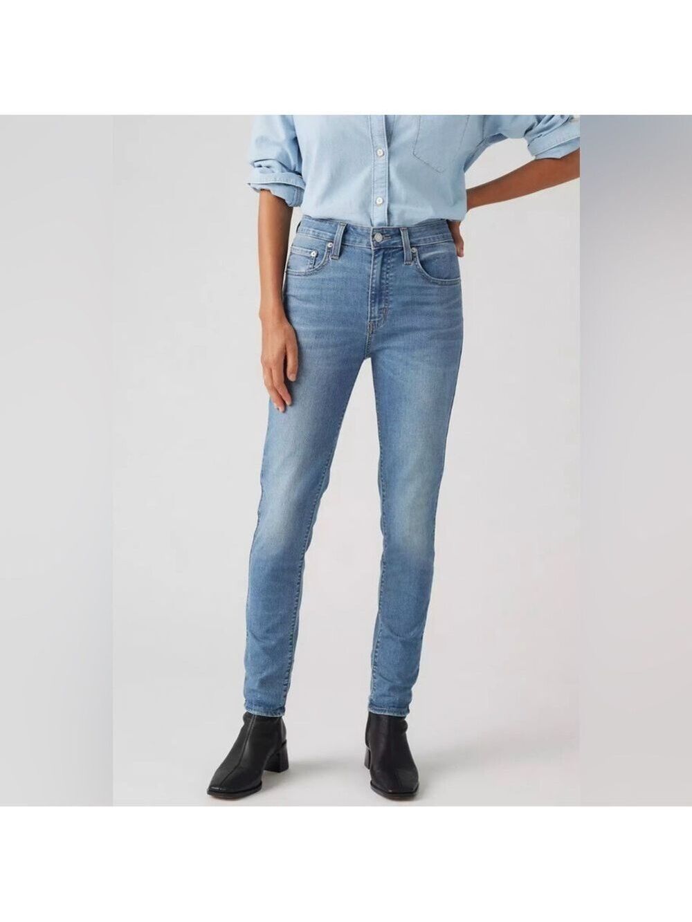 Levi's 721 High Rise Medium Wash Stretch Skinny Jeans - Picture 2 of 15